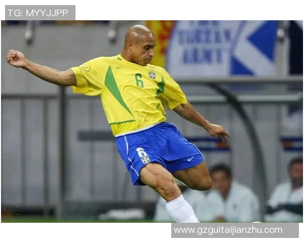 足球明星的绝技揭秘:从花式过人到精准任意球的精彩瞬间 足球明星的绝技揭秘:从花式过人到精准任意球的精彩瞬间